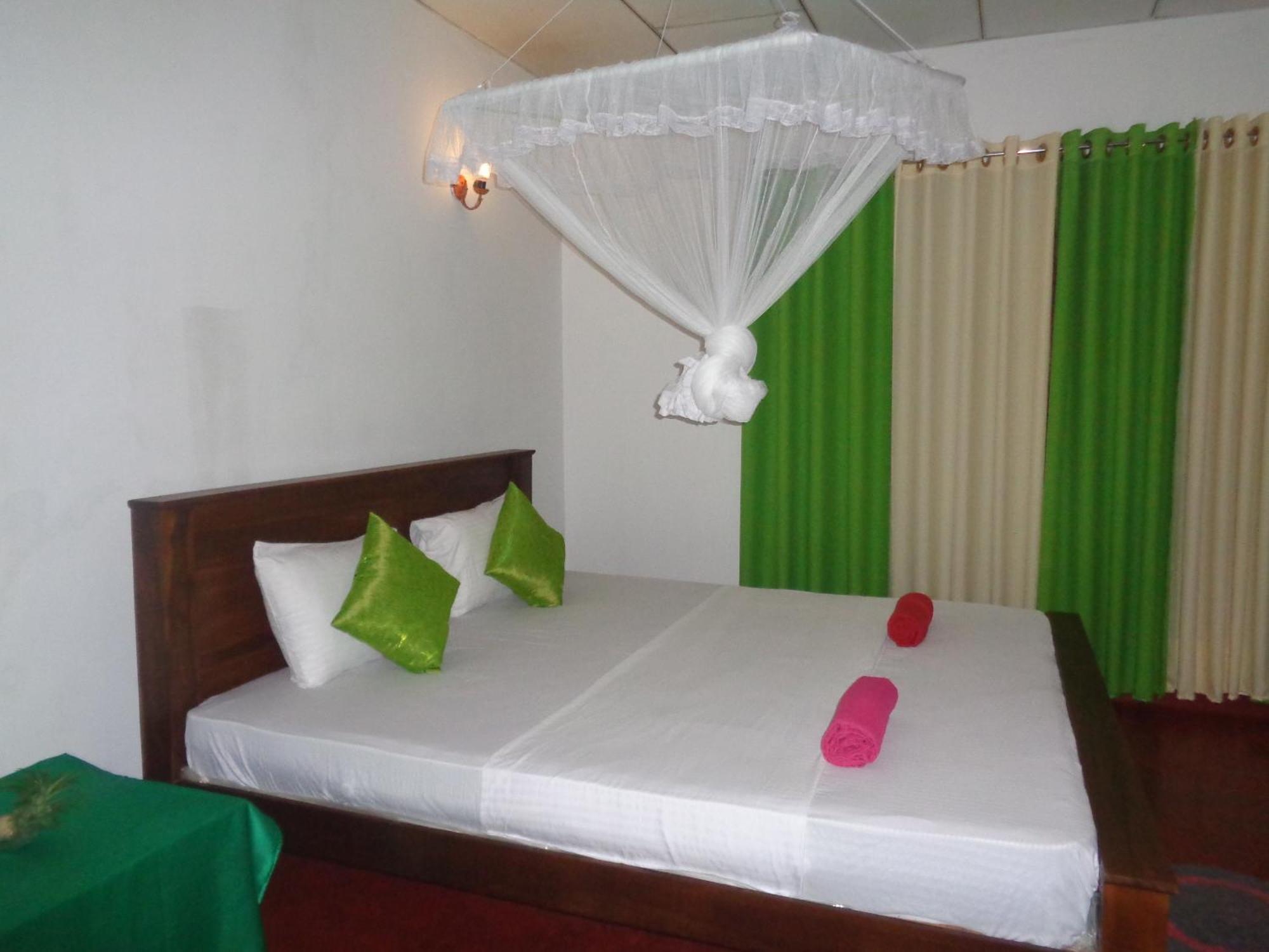 Green Valley Home Stay Talpe Zewnętrze zdjęcie